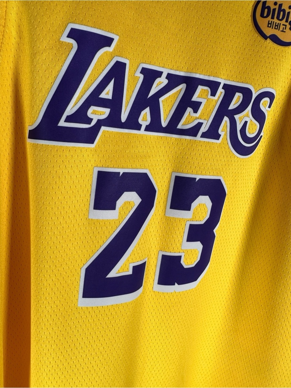 Nike Los Angeles Lakers Lebron James ‘Leave a Legacy’ Swingman Jersey - Picture 3 of 10